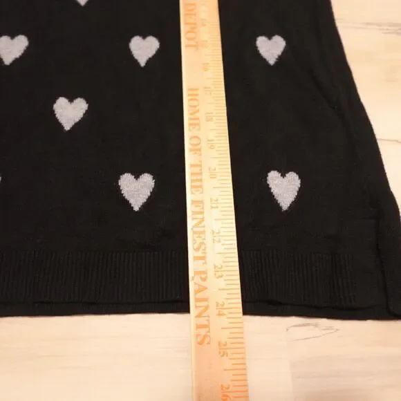 M Magaschoni Women M Sweater Black Gray Heart Print Pullover Stretch Knit - Picture 7 of 7